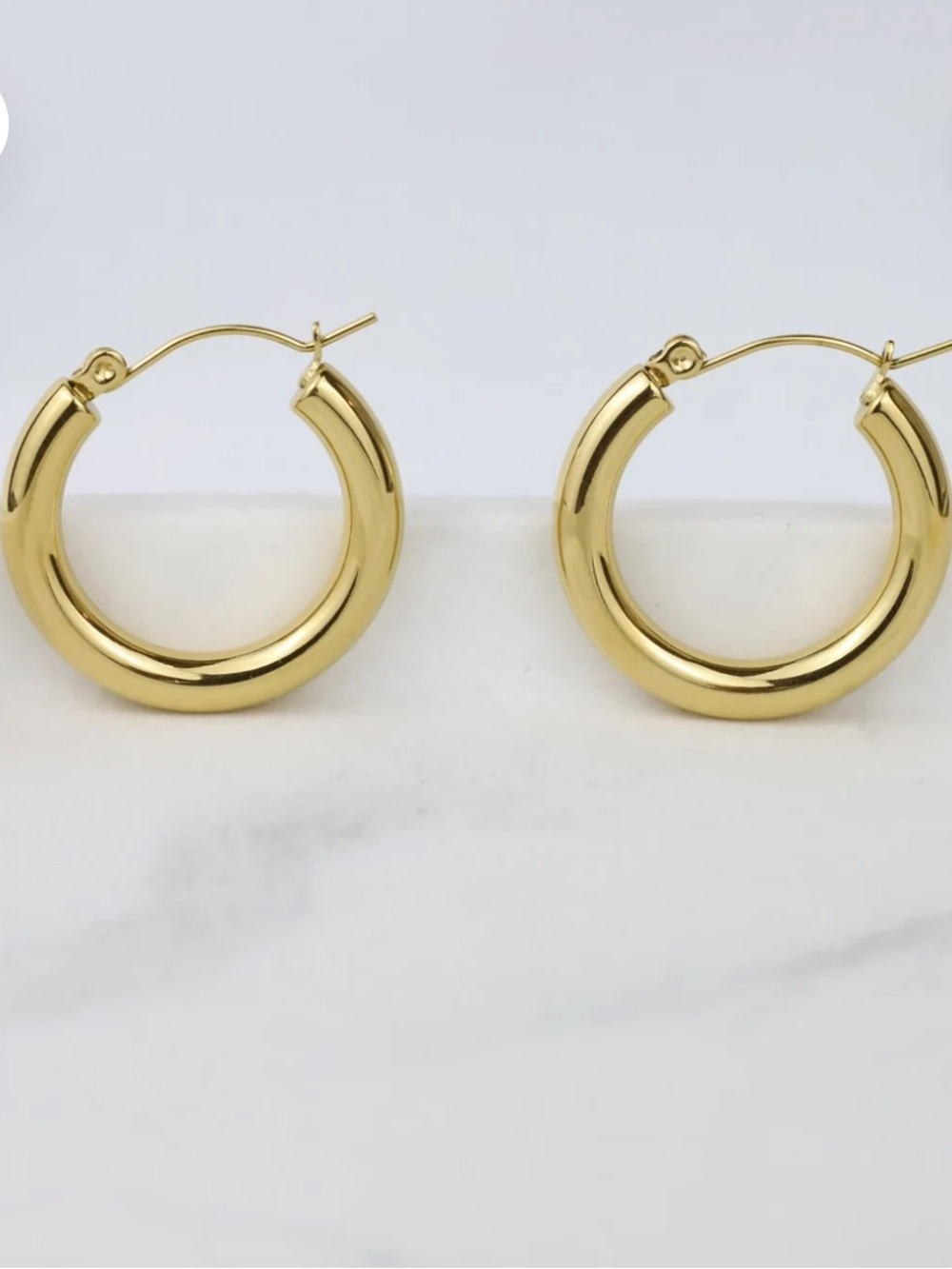 NEW 18K Gold Plated Chunky Hoop Earrings - Titanium